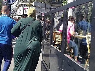 Green xtra big arabic ass