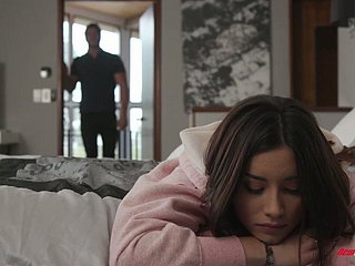 Fesselnde Hottie Aria Lee macht Liebe mit ihrem sinnlichen Freund
