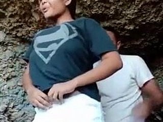 sesso indonesiana Brutal