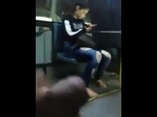 Dick morsel Và Thủ dâm trên xe buýt