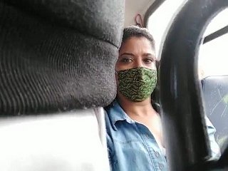 Perv femme avec robinet dévorante loathing