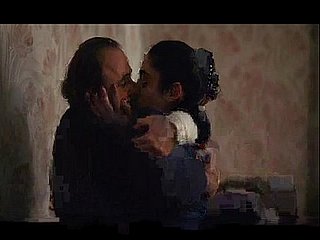 لب دادن گلشیفته فراهانی به دو مرد - Golshifteh Farahani فرانسیسی چومو