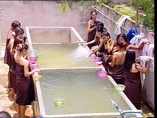 Gadis saya di penjara