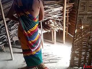 Desi Indian shire bhabi bonk in outdoor more boyfriend (official video apart from Localsex31)