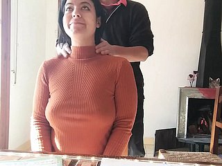 L'élève excitée avec un gros cul se fait baiser standard above average le professeur qui lui donne des leçons privées