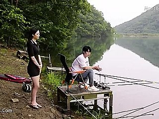 Esposa da vila de acampamentos: melhor filme coreano