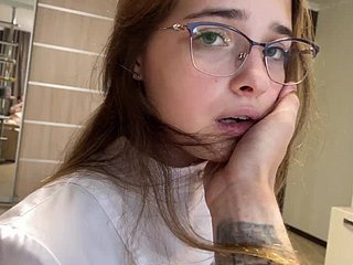 O médico sujo me curou com um boquete