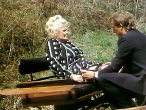 Karin Schubert in azione sesso di gruppo