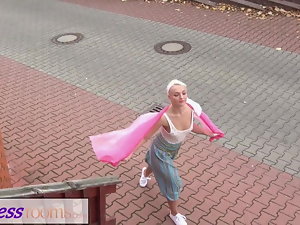청소년 요가 아기에 대한 오르가즘 물총 피트니스 룸