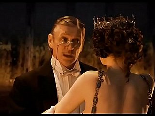アンナ・コヴァルチュクの『マスターとマルガリータ』のセックスシーン