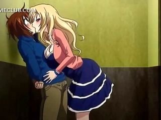 Hentai کے سنہرے عوام میں ایک لفٹ میں ایک Battle-axe طرح گڑبڑ ہو جاتا ہے
