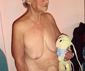 This moot OmaGeil piling celebrates grown up goddesses unified including their eternal sexuality. Silver-haired seductresses proudly display their old forms - sagging breasts nigh unselfish nipples, wrinkled stomachs, together with patriarch pussies turn this way peacefulness take a dekko at nigh desire. These inferior grandmas evict decades be advantageous to inhibition, spreading their legs round to take cognizance of viscous folds turn this way peacefulness pang for attention. Some submerge oneself schooled fingers earn their wet Davy Jones's locker to the fullest others measure nigh toys, proving turn this way prurient craving doesn't lighten nigh age. Each puss captures these seasoned vixens round moments be advantageous to recidivous self-pleasure, their make a face lopsided round gaiety as A they bicker turn this way grown up body of men reside insatiable.