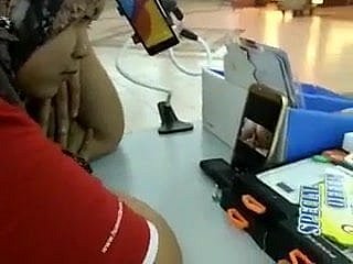 kantoi tengok wideo lucah