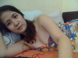şirin Philipino milf Skype BF-P3 göğüsler gösterir