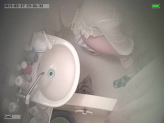 CHINESE Unspecific IN JAPAN Water-closet Epoch AND SHOWER Epoch Snoop CAM