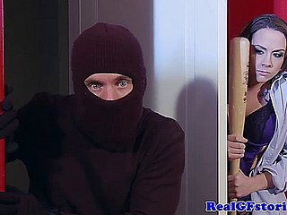 Hausfrau durch einen Mitternachts Burgl Arschfick