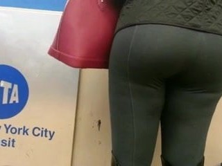 몰래 자메이카 여인은 전리품을 버블