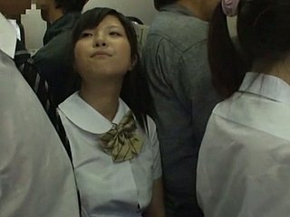 Méchant Slutty Asian Inclusive Handjobs Flannel a From dans le tutor