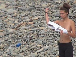 Voyeur aime les voir nus