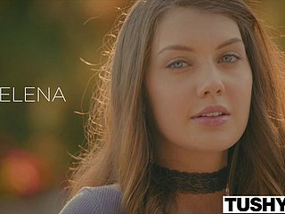 Tushy eerste anale Voor model Elena Koshka